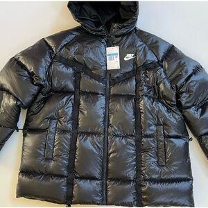 Women's Nike Black Puffer Jacket